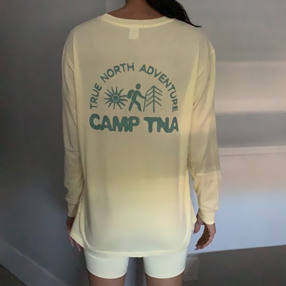 Aritzia matching yellow TNA bike short set - Picture 3 of 3